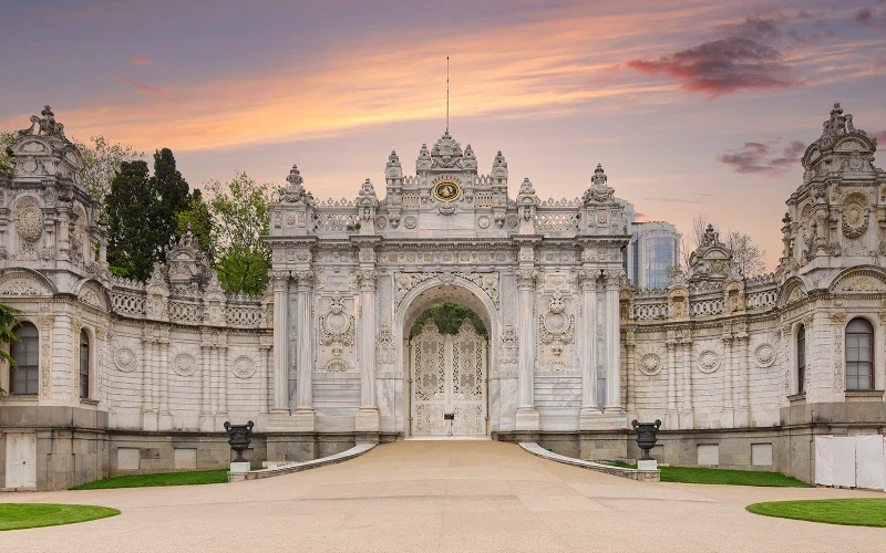 Dolmabahçe Palace